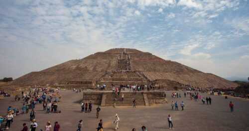 Teotihuacan Pyramids image