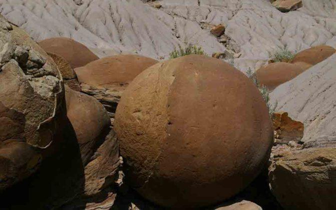 The Mystery of Stone Spheres Costa Rica: Diquís Delta