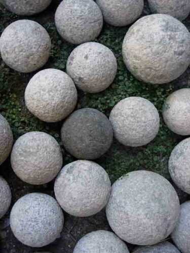 stone spheres Costa Rica pictures