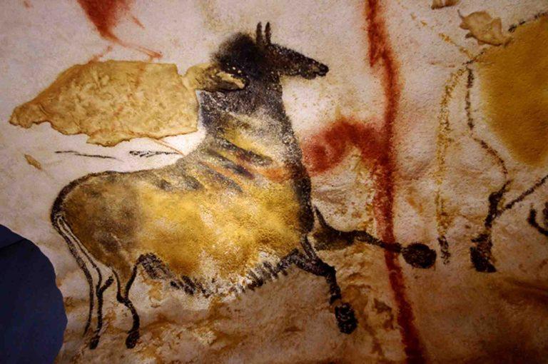 Lascaux Caves Paintings Replicas Discovered Images And Details   Lascaux Caves Pictures 768x510 