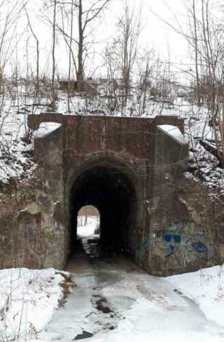 Screaming Tunnel image