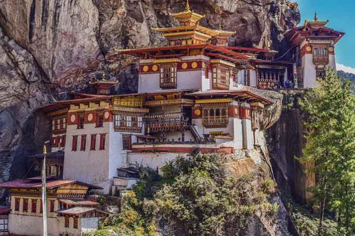 The Ultimate Guide To Hiking & Trekking In Bhutan - Mysterioustrip