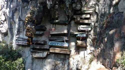 Hanging-Coffins-of-Sagada-pix