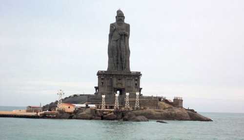 Thiruvalluvar-Statue