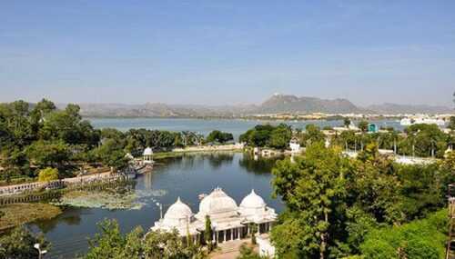 Best Places to Visit in August in India -Udaipur-pic