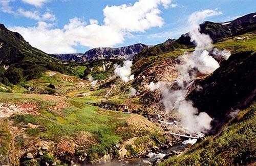 Valley-Of-Geysers