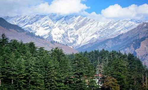 Manali best destination with family.