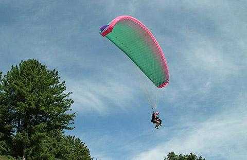 Paragliding in Patnitop