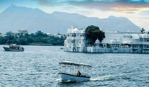 Pichola Lake Places to Visit in Udaipur