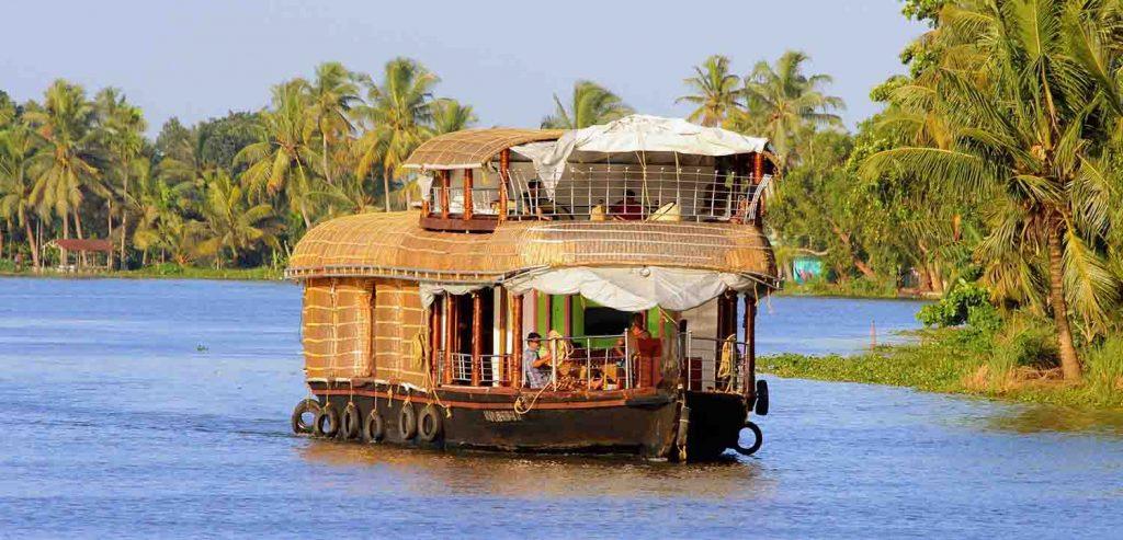 Best Gold Coast Houseboat