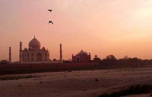 Taj Mahal opening time
