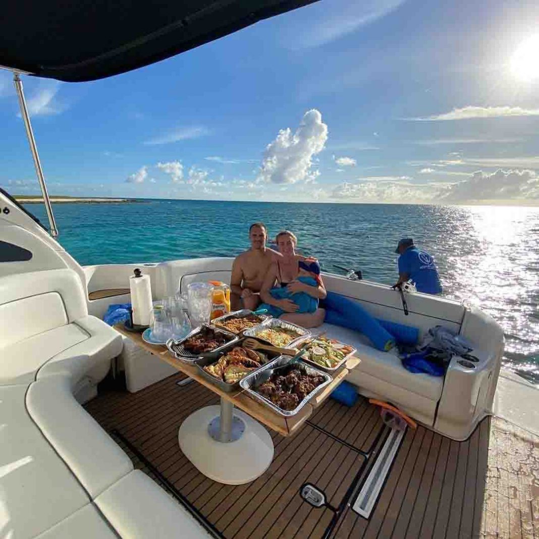 Top reasons to book a private boat charters Turks and Caicos for a