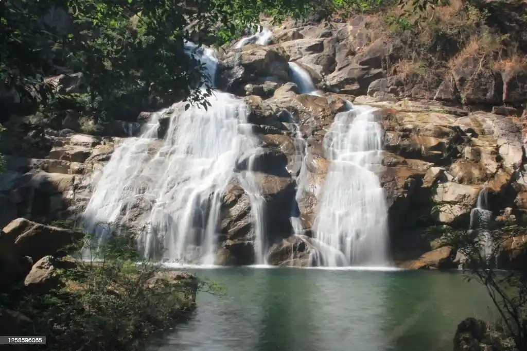 Alewa Dham Waterfall - waterfall in jaipur