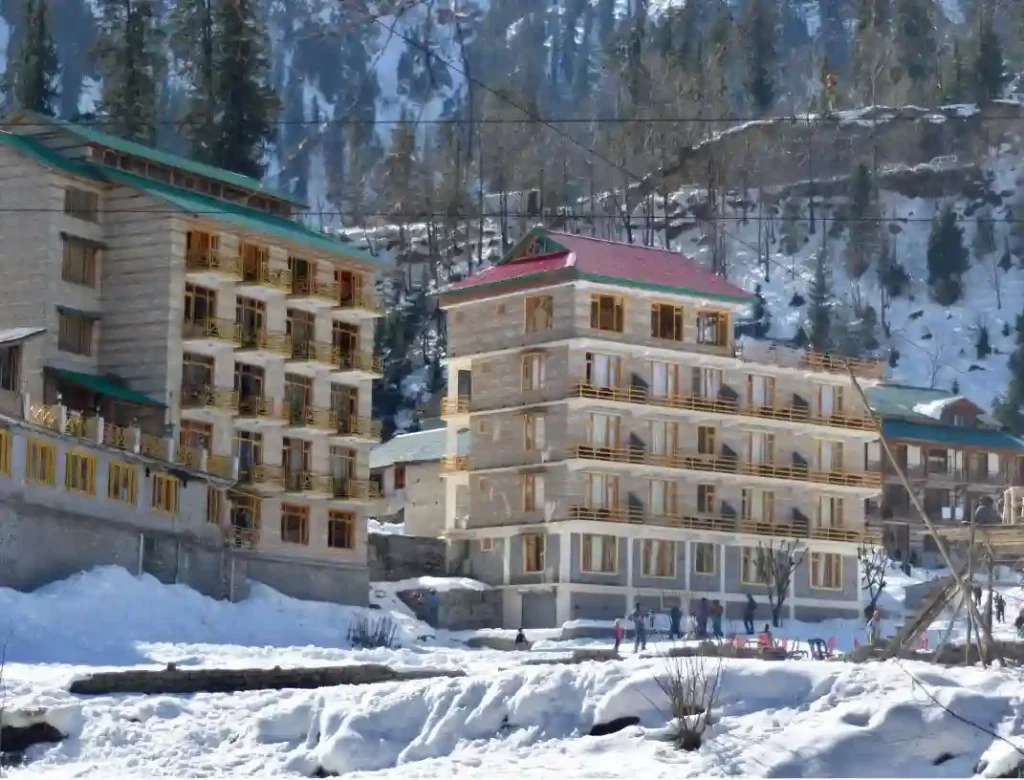 best places to stay in Manali in December