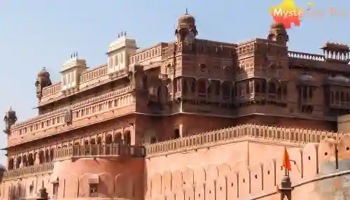 Junagarh Fort: What to see,  Entry fee, Timings, History, Map, How To Reach!