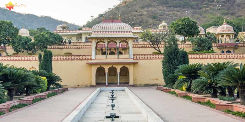 Sisoadia Rani Ka Bagh, day outing place in jaipur