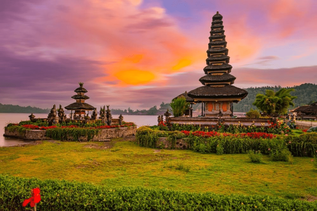 Ulun Danu Bratan Temple