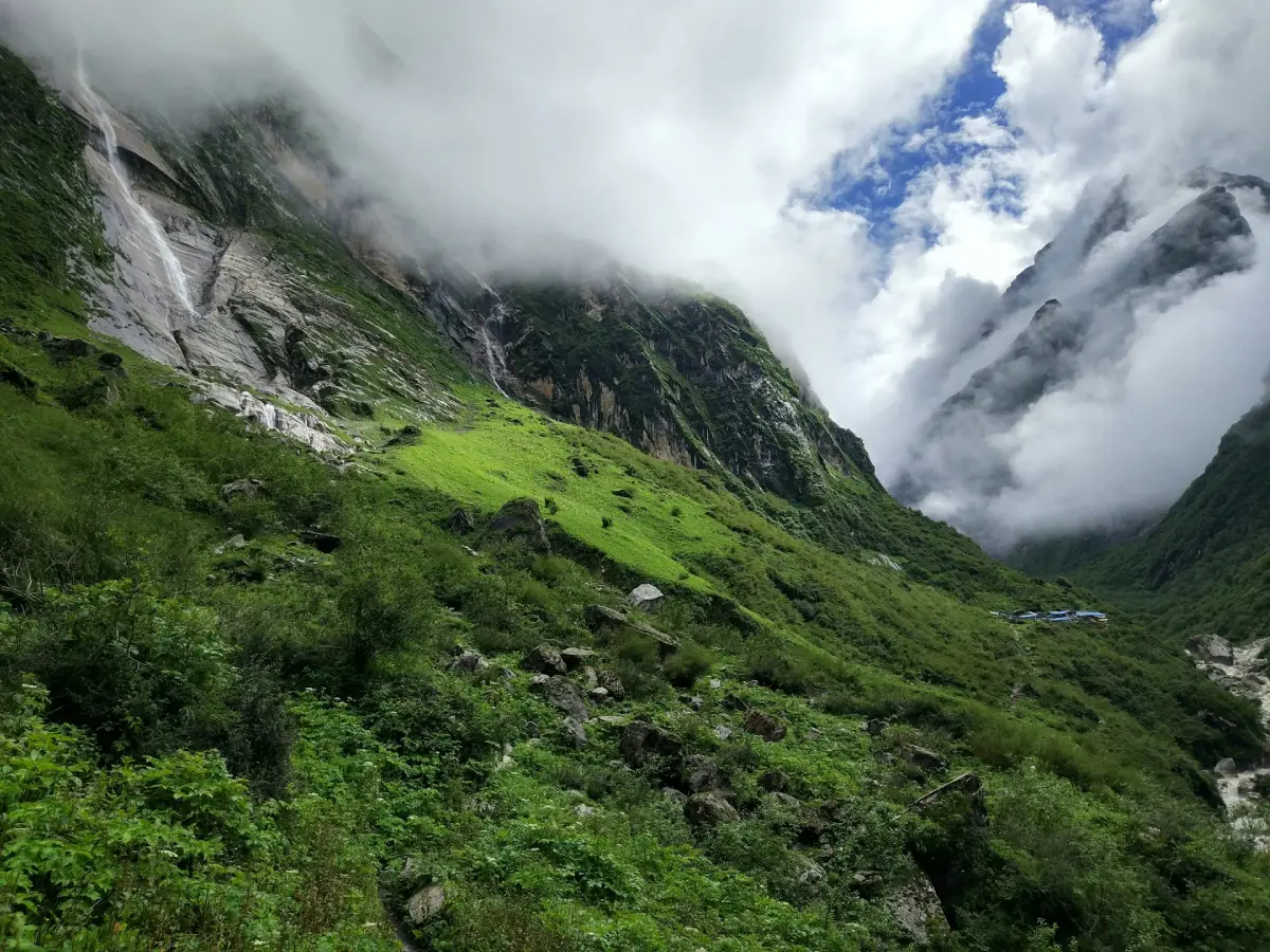 Manaslu and Narphu Valley Treks