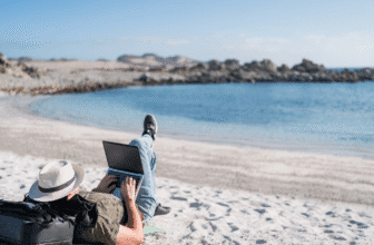 Digital Nomads Travelling